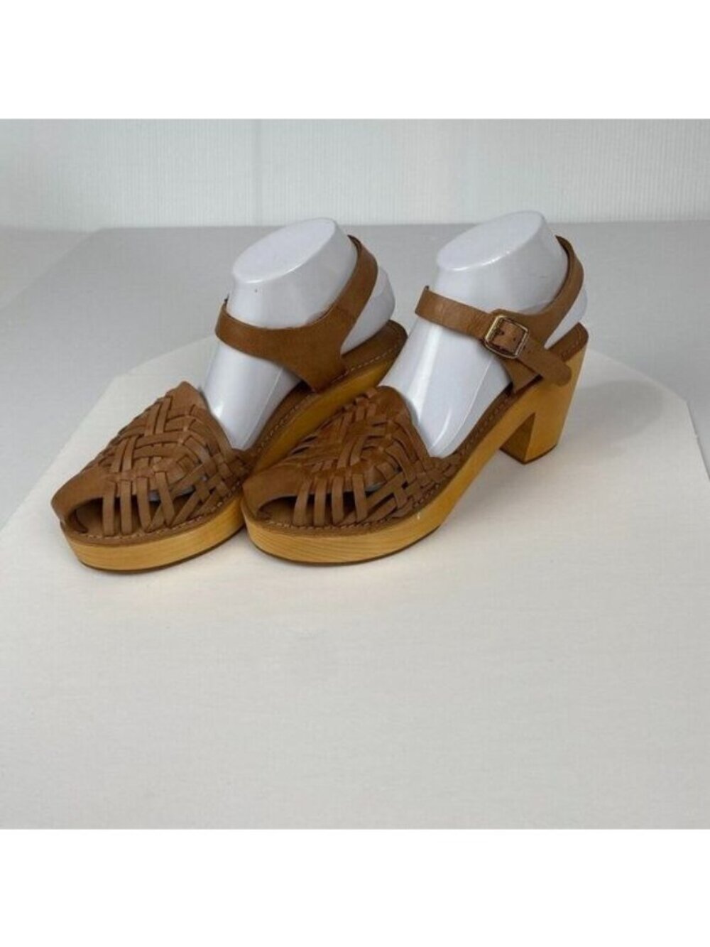 BAND OF THE FREE Women Tan Leather Magnolia Platform Heel Sandals Size 10 New